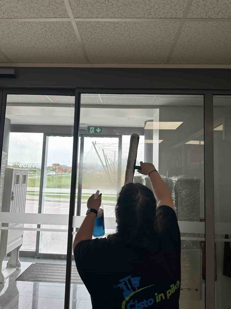 3c282c6a-5f9a-4862-b8c7-b9fc9559ebb3